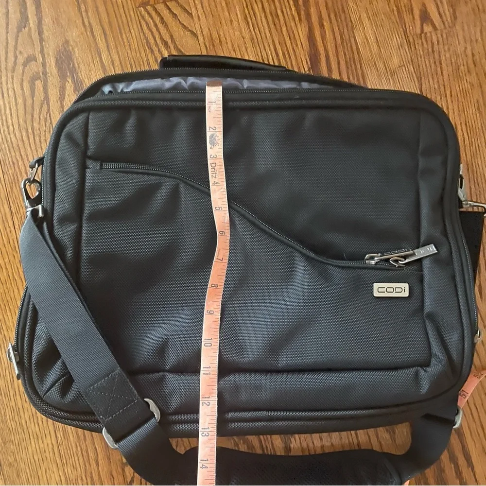 EUC Codi laptop bag